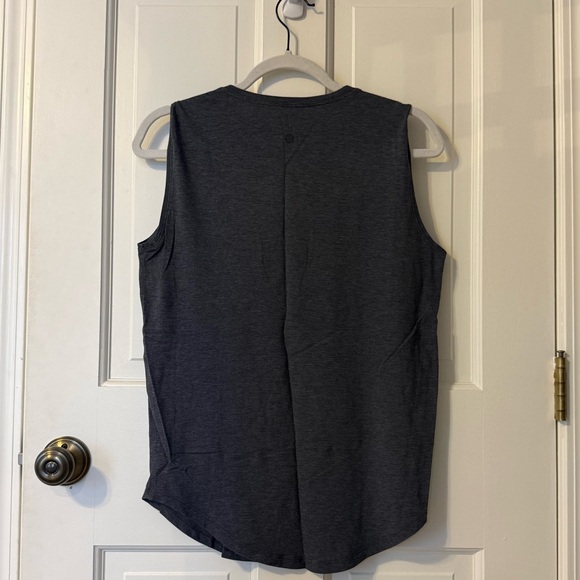 Lululemon Metal Vent Tech Sleeveless Muscle Tank - Picture 2 of 3